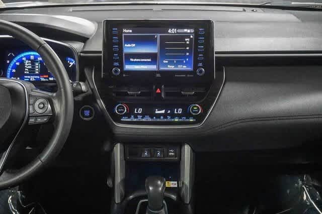 Thumbnail: 2022 Toyota Corolla Cross - 15