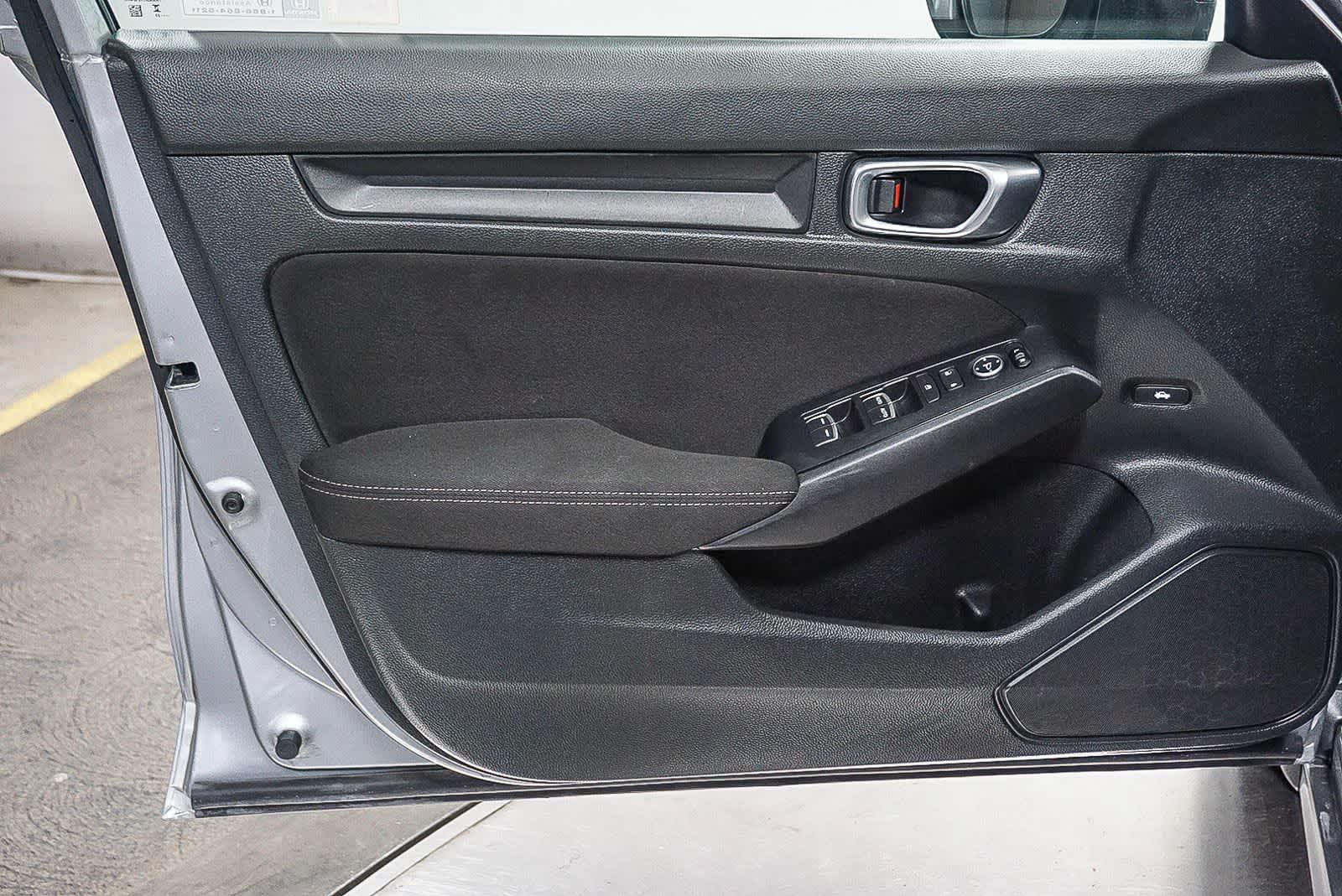 Thumbnail: 2023 Honda Civic - 22