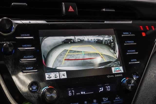 Thumbnail: 2020 Toyota Camry - 27
