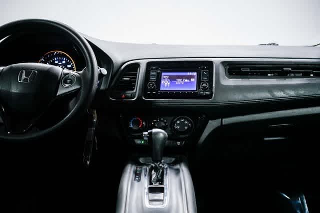 Thumbnail: 2017 Honda HR-V - 12