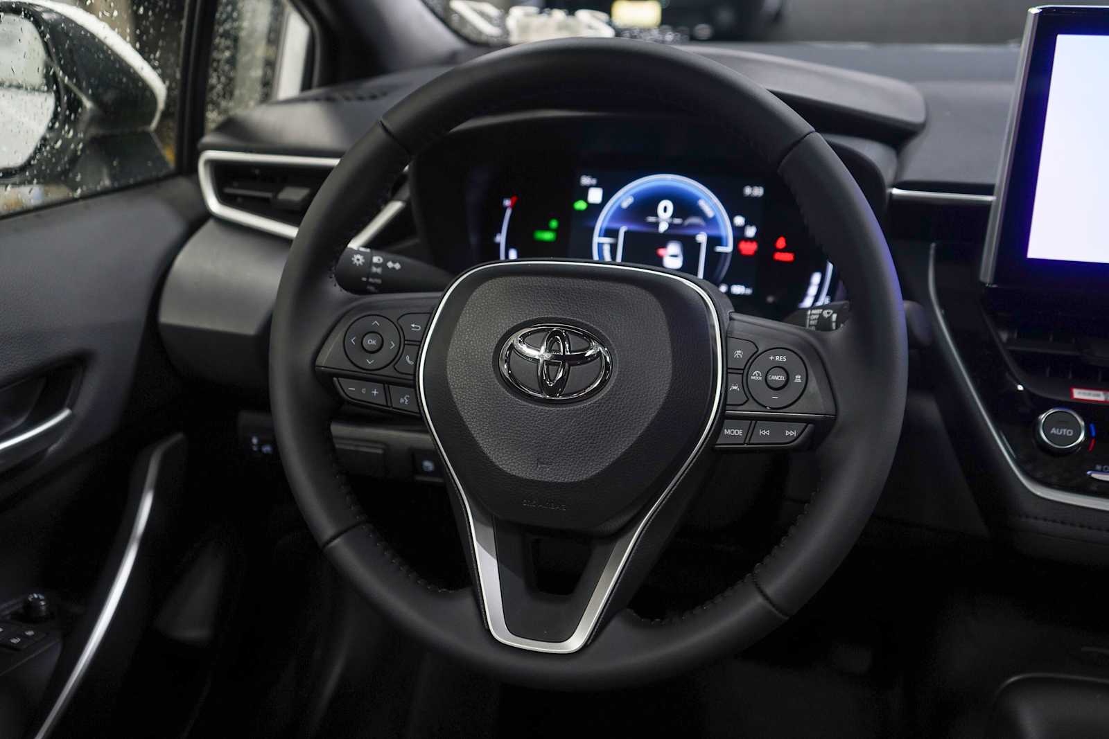 Thumbnail: 2025 Toyota Corolla - 16