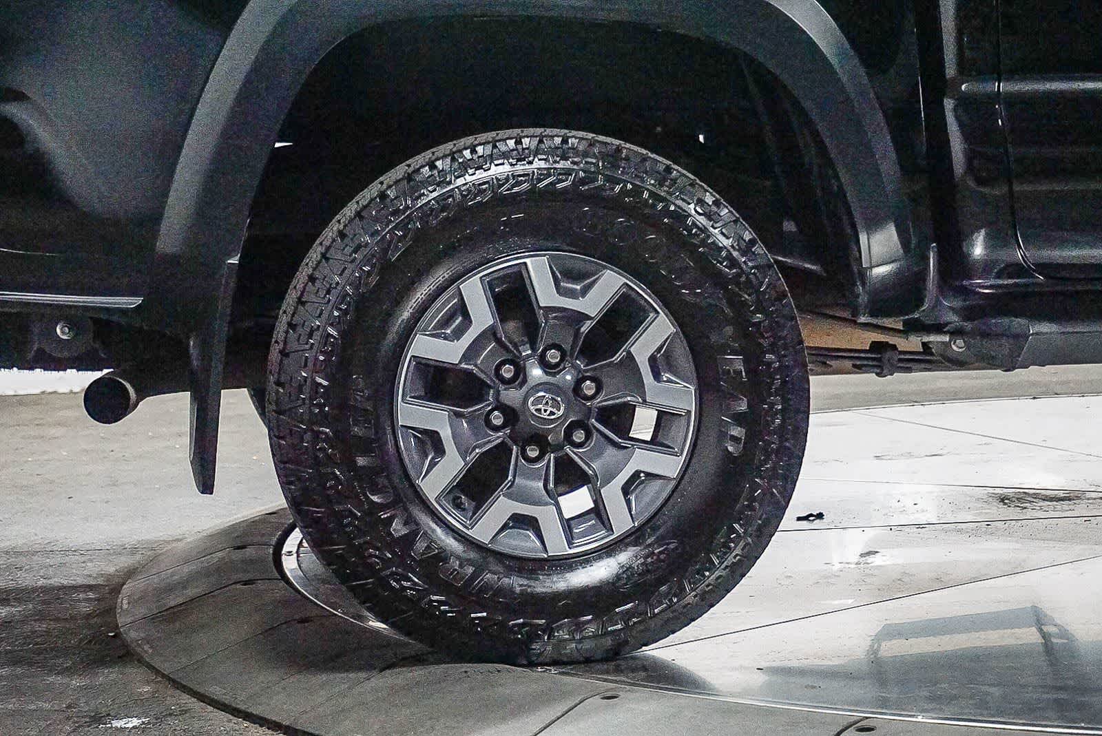 Thumbnail: 2023 Toyota Tacoma - 8