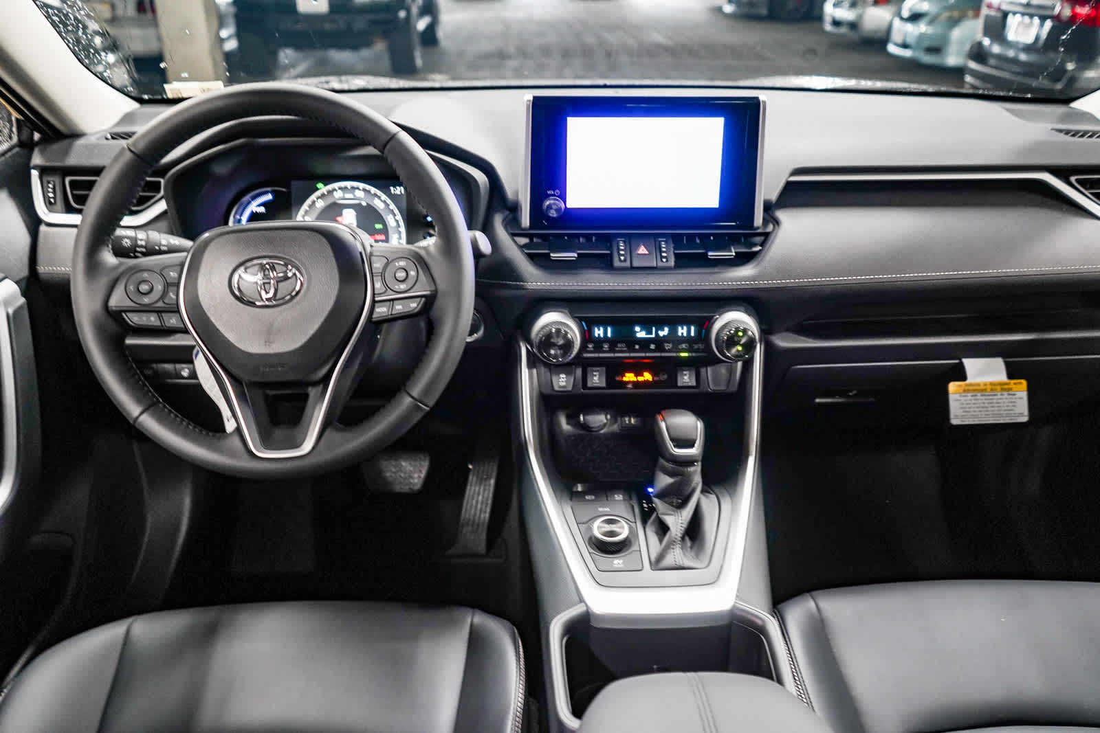 Thumbnail: 2025 Toyota RAV4 - 14