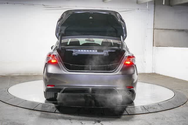 Thumbnail: 2020 Toyota Camry - 27