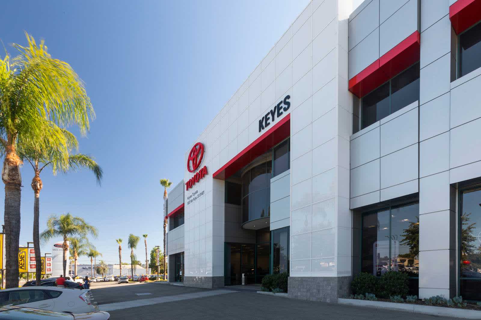 Thumbnail: 2017 Honda Pilot - 40