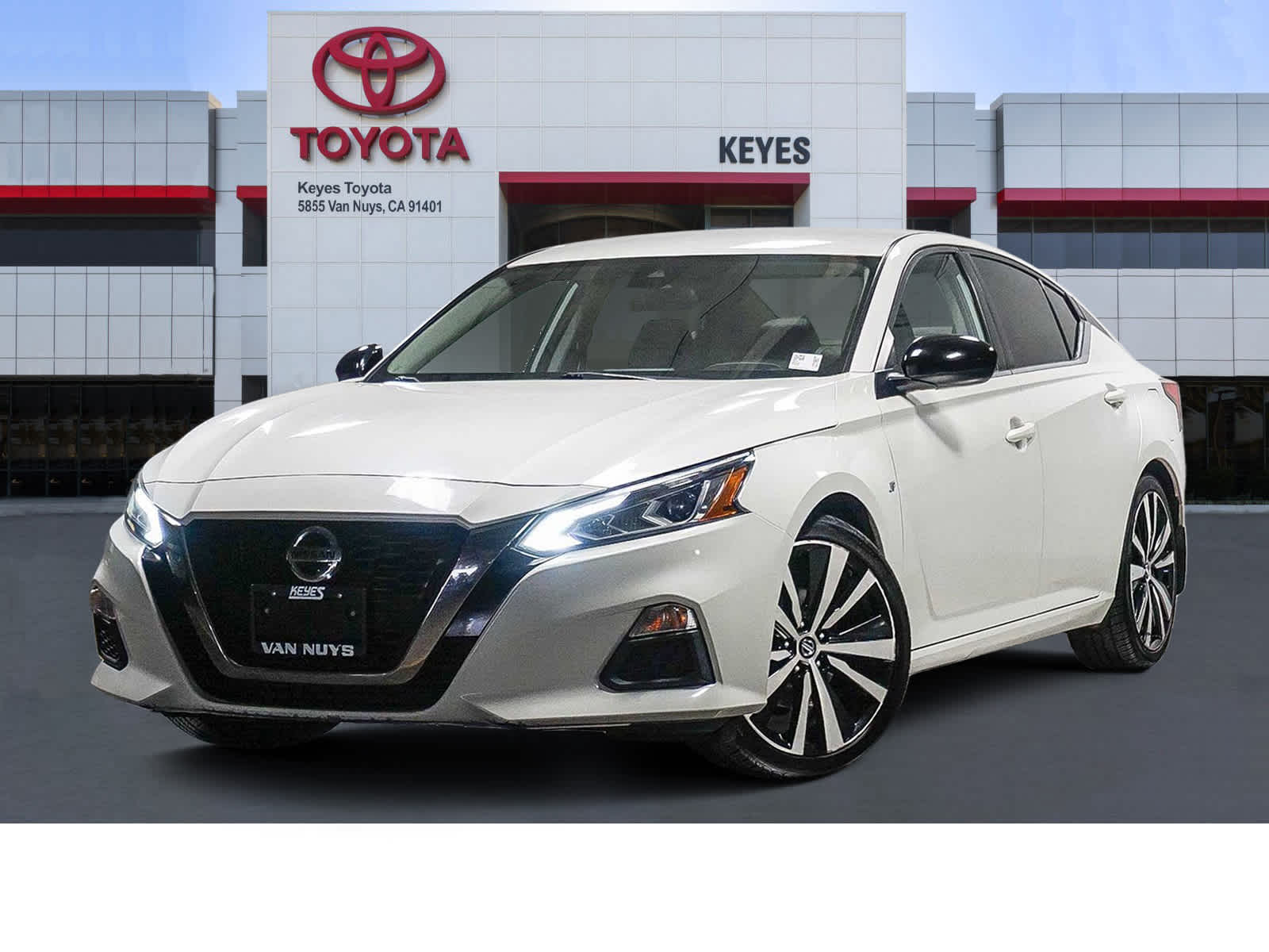 Thumbnail: 2020 Nissan Altima - 1
