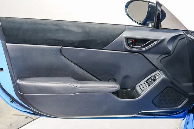 Thumbnail: 2023 Toyota GR86 - 21