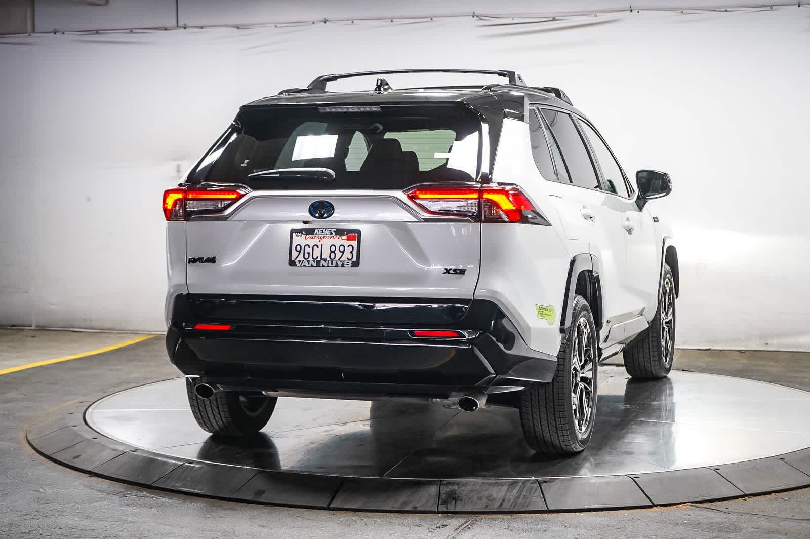 Thumbnail: 2023 Toyota RAV4 - 11