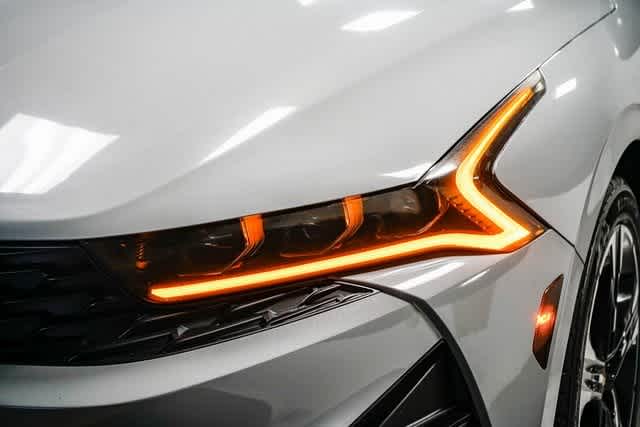 Thumbnail: 2021 Kia K5 - 7