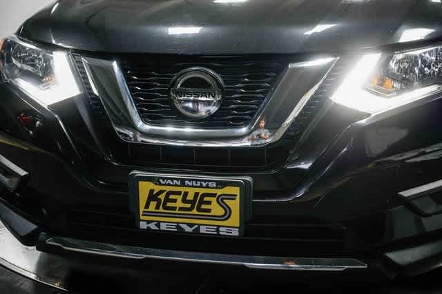 Thumbnail: 2019 Nissan Rogue - 8