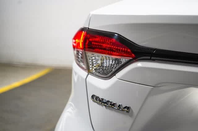 2022 Toyota Corolla LE 11