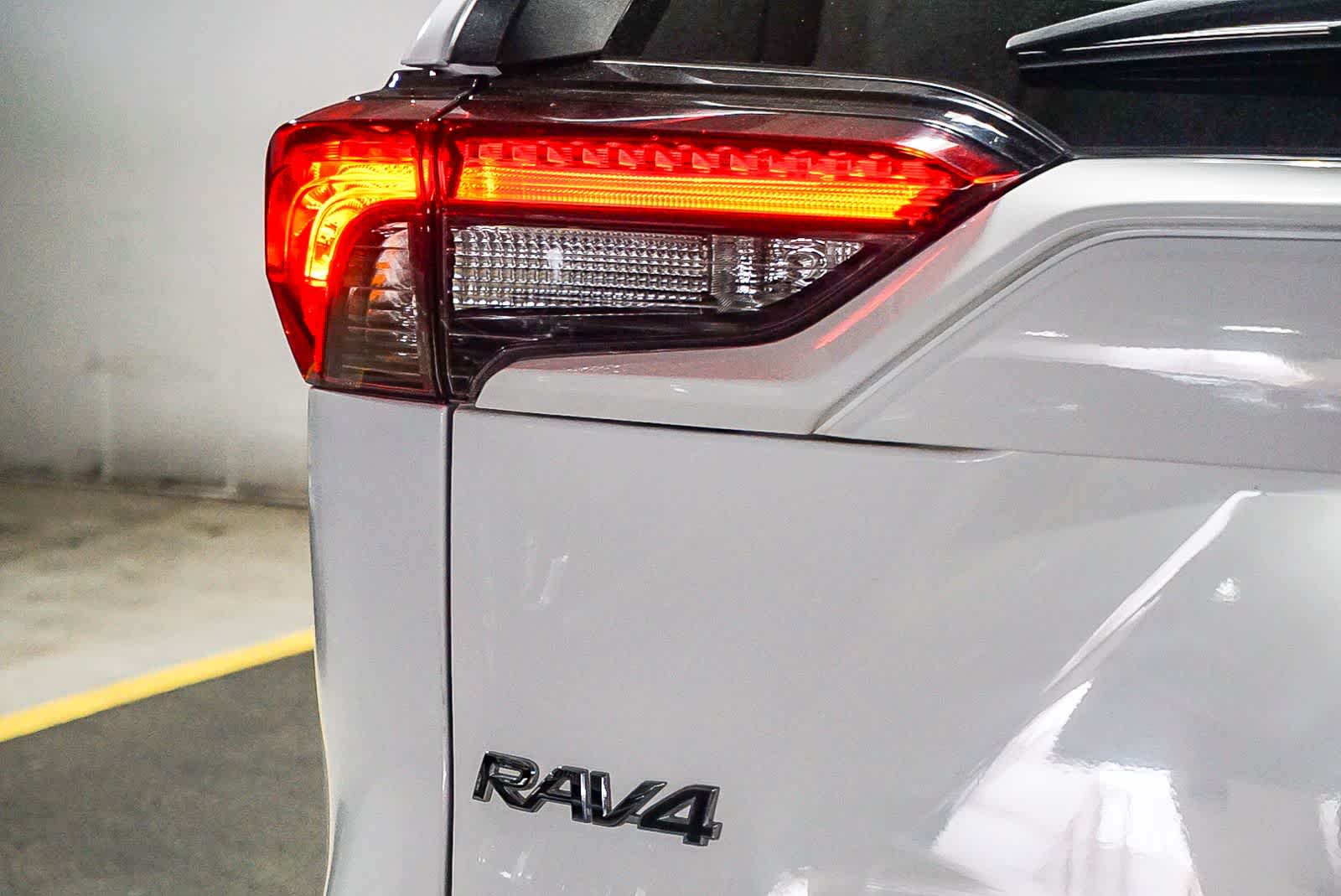 Thumbnail: 2025 Toyota RAV4 - 12