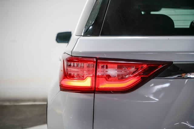 Thumbnail: 2019 Chevrolet Traverse - 9