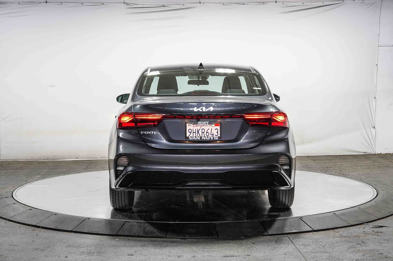 Thumbnail: 2023 Kia Forte - 3
