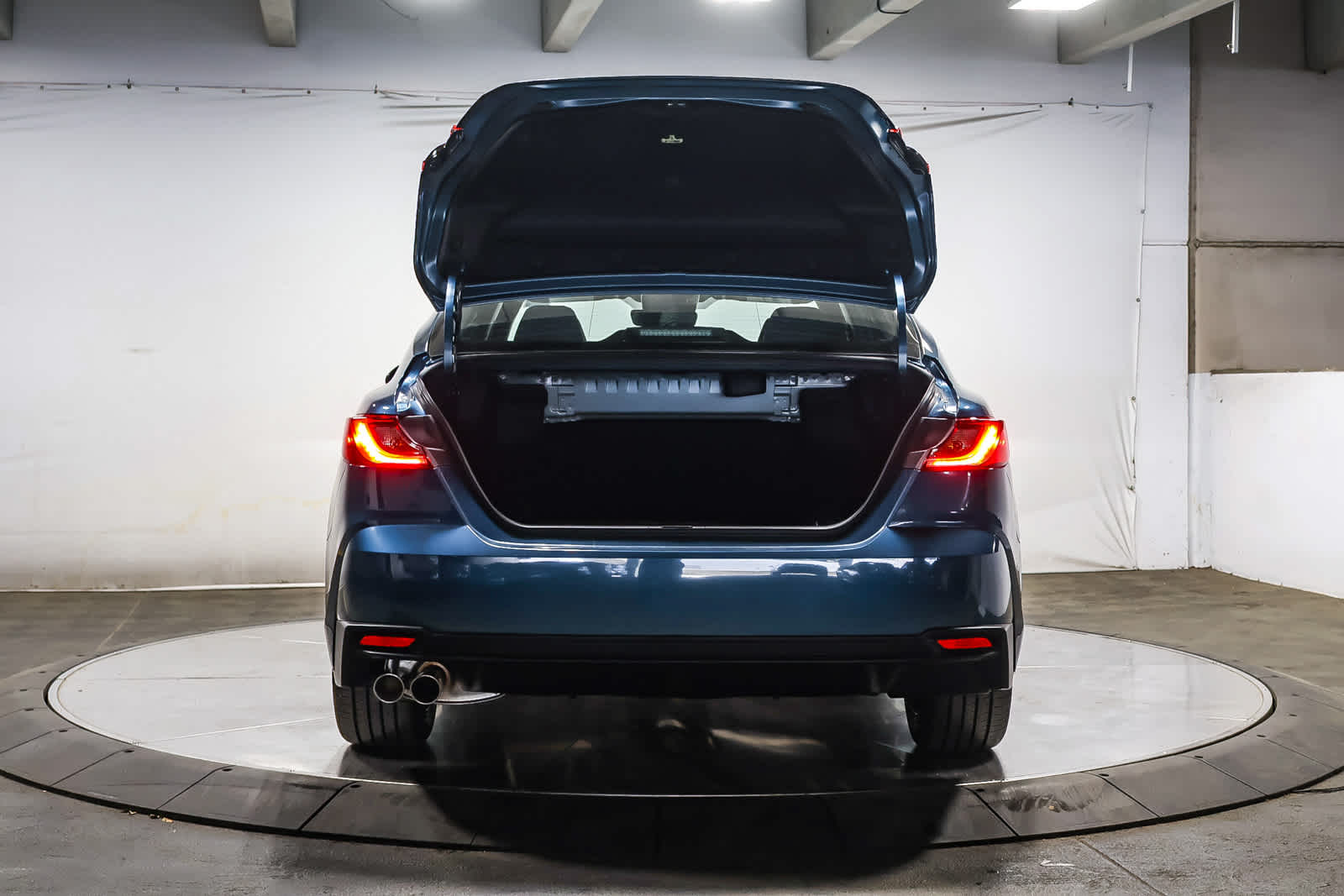 Thumbnail: 2026 Toyota Camry - 12