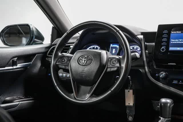 Thumbnail: 2024 Toyota Camry - 16
