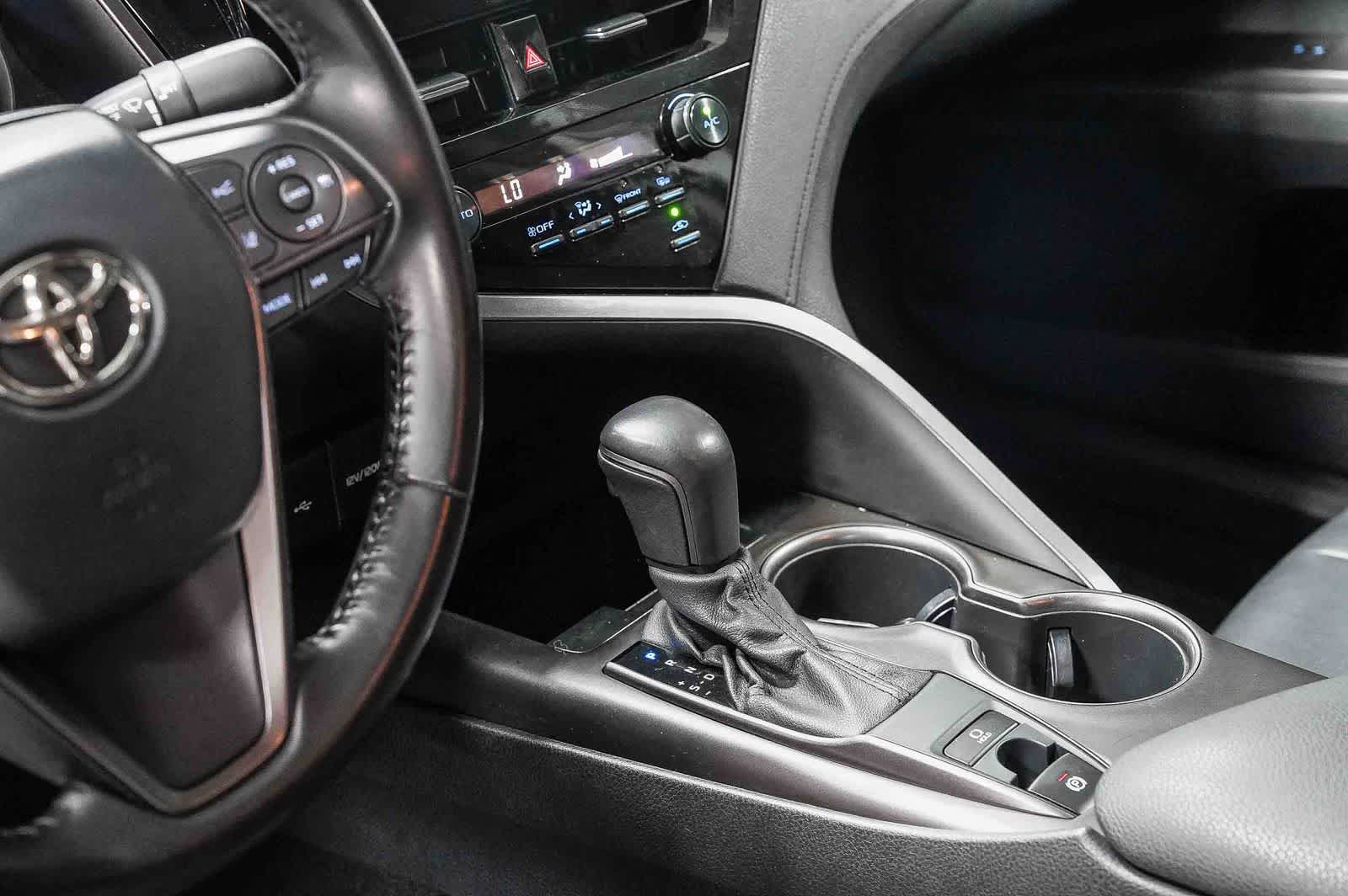 Thumbnail: 2021 Toyota Camry - 24