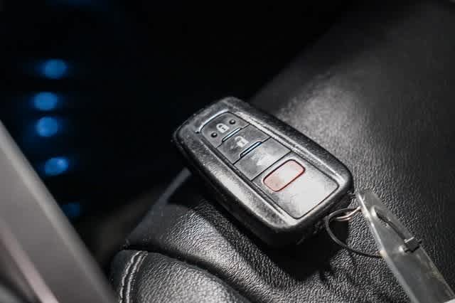 Thumbnail: 2019 Toyota Camry - 29