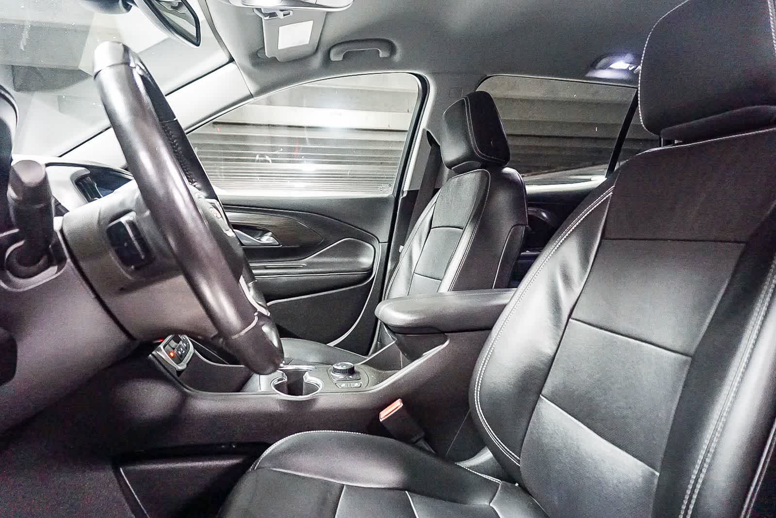 Thumbnail: 2022 GMC Terrain - 18