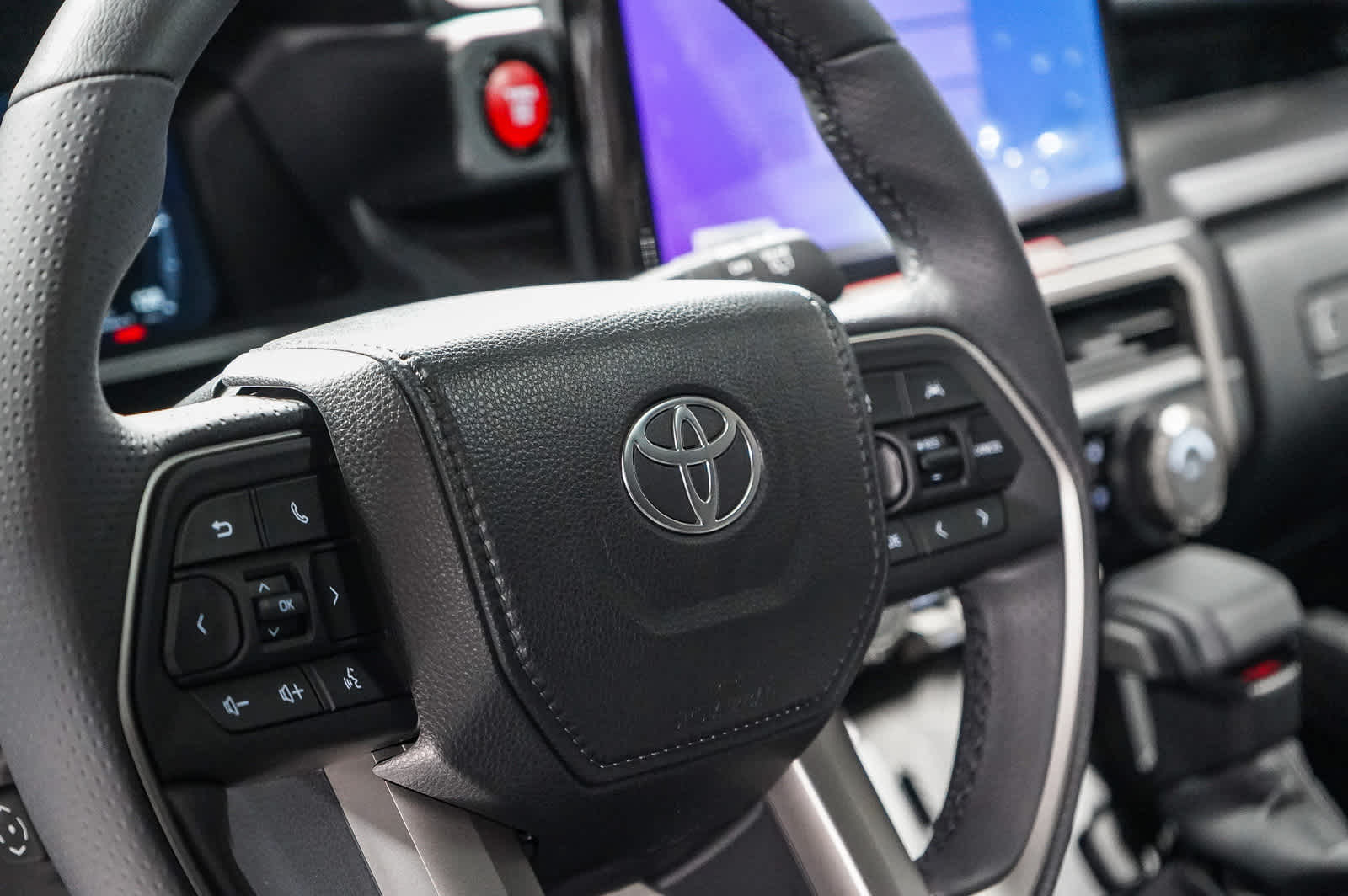 Thumbnail: 2025 Toyota 4Runner - 23