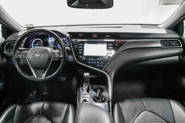 Thumbnail: 2020 Toyota Camry - 13