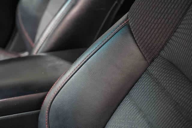 Thumbnail: 2017 Toyota Camry - 20