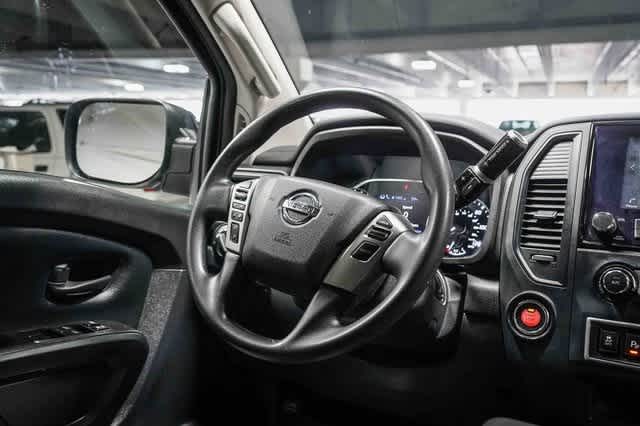 Thumbnail: 2021 Nissan Titan - 16