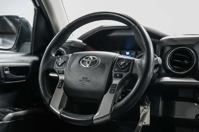 Thumbnail: 2021 Toyota Tacoma - 16