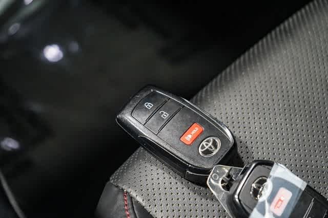 Thumbnail: 2024 Toyota Prius Prime - 30