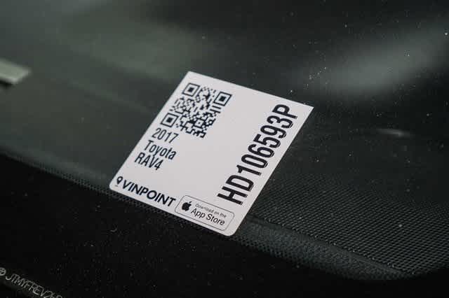 Thumbnail: 2017 Toyota RAV4 - 30