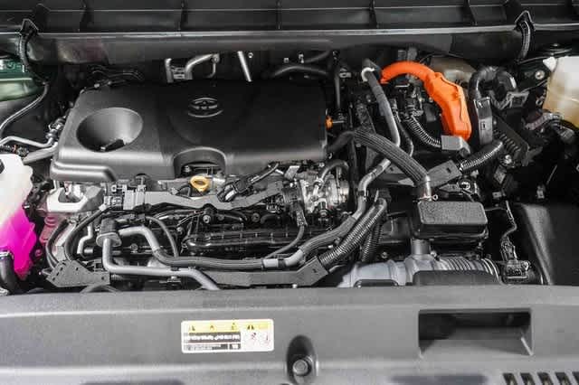 Thumbnail: 2023 Toyota Highlander - 29