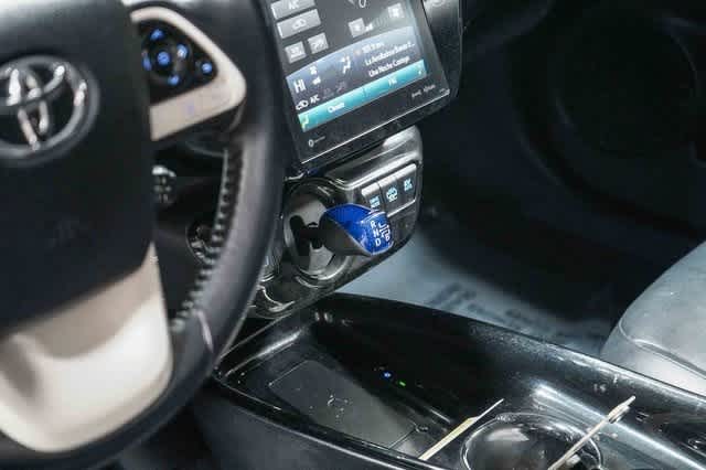 Thumbnail: 2018 Toyota Prius Prime - 24