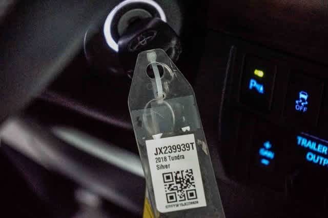 Thumbnail: 2018 Toyota Tundra - 30