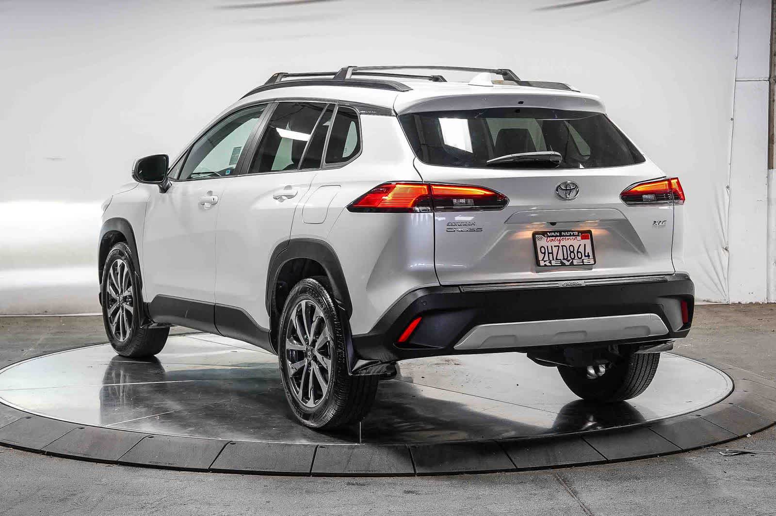 Thumbnail: 2023 Toyota Corolla Cross - 3