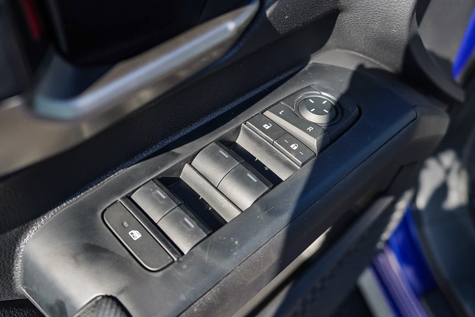 Thumbnail: 2025 Toyota Tacoma - 24