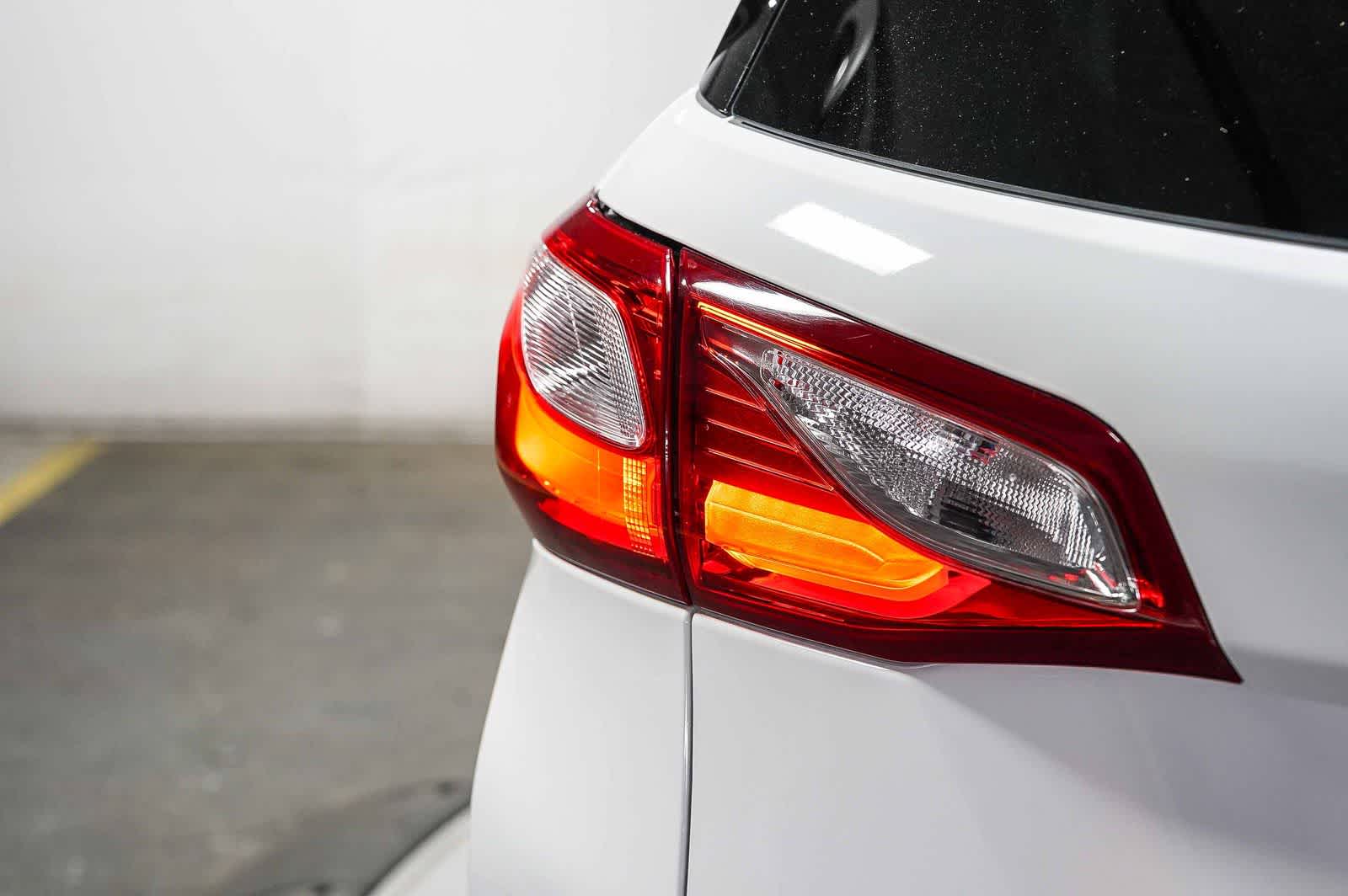 Thumbnail: 2019 Chevrolet Equinox - 11