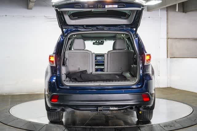2014 Toyota Highlander Limited Platinum 27