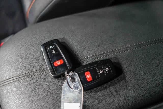 Thumbnail: 2020 Toyota RAV4 - 42