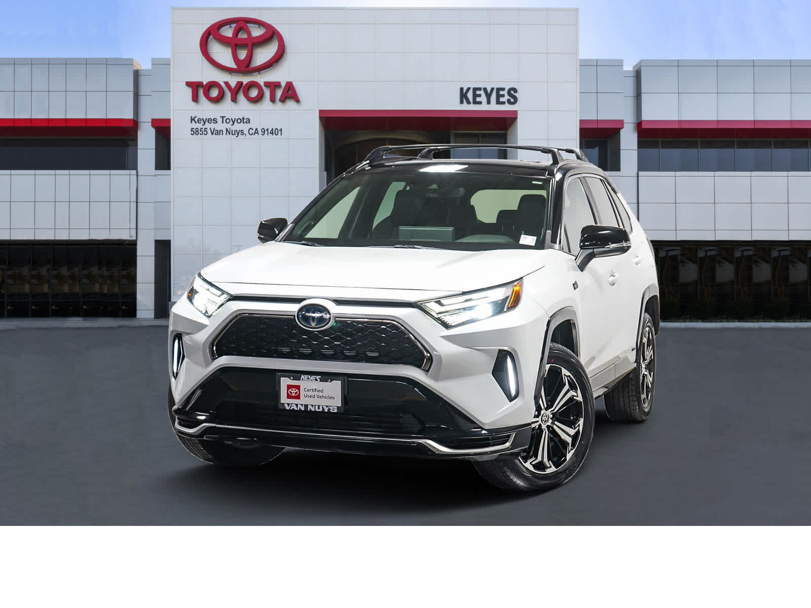 Thumbnail: 2023 Toyota RAV4 - 1