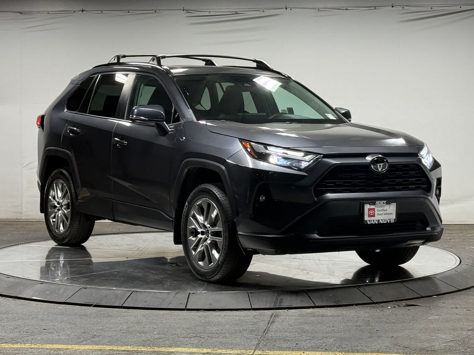 Thumbnail: 2023 Toyota RAV4 - 6