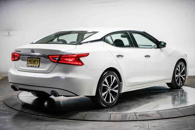 Thumbnail: 2018 Nissan Maxima - 4