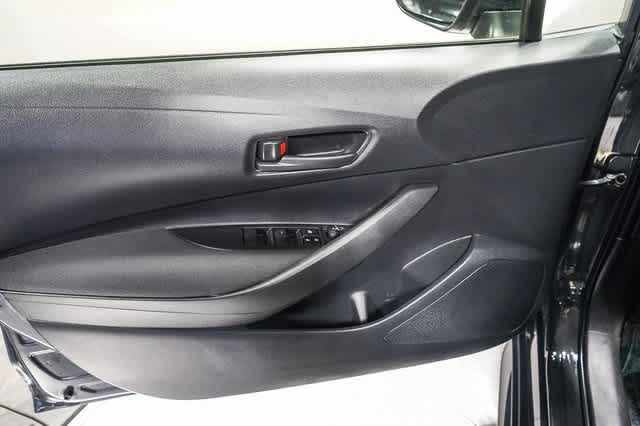 Thumbnail: 2023 Toyota Corolla - 21