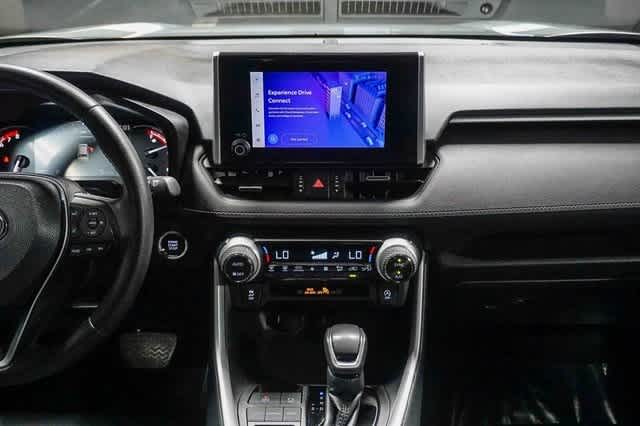 Thumbnail: 2023 Toyota RAV4 - 15