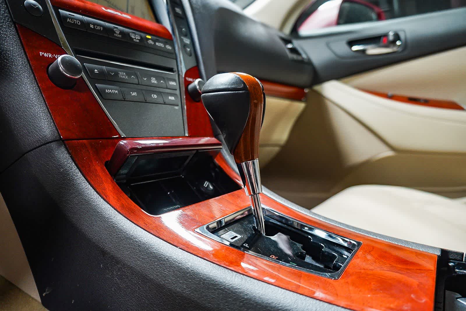 Thumbnail: 2010 Lexus ES - 25