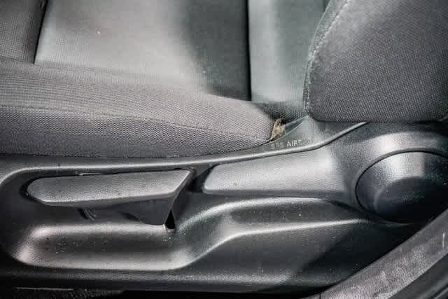 Thumbnail: 2023 Toyota Corolla - 19