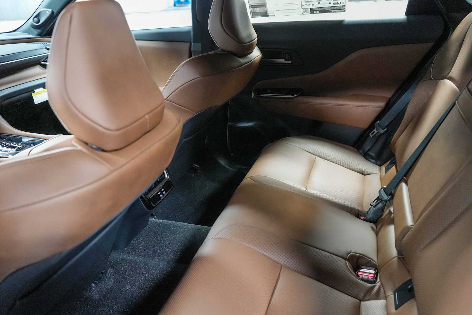 Thumbnail: 2025 Toyota Crown Signia - 24