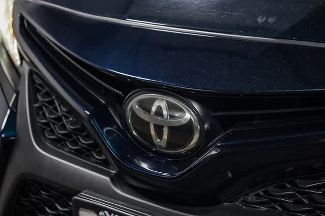 Thumbnail: 2018 Toyota Camry - 9