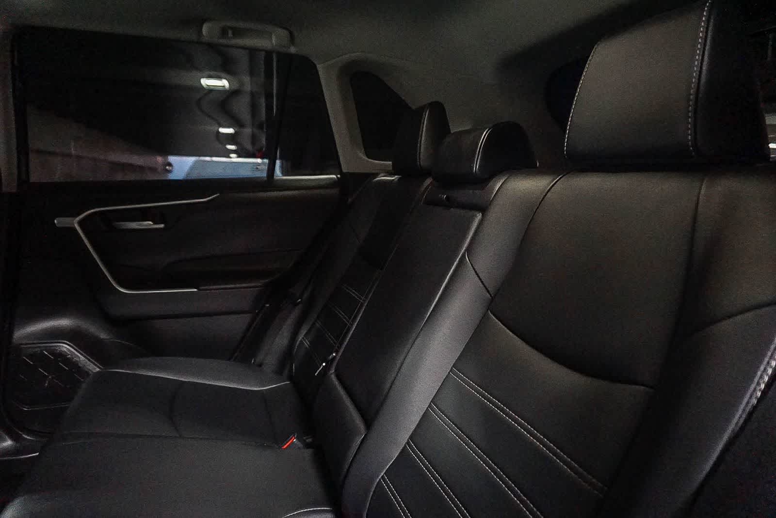 Thumbnail: 2025 Toyota RAV4 - 21