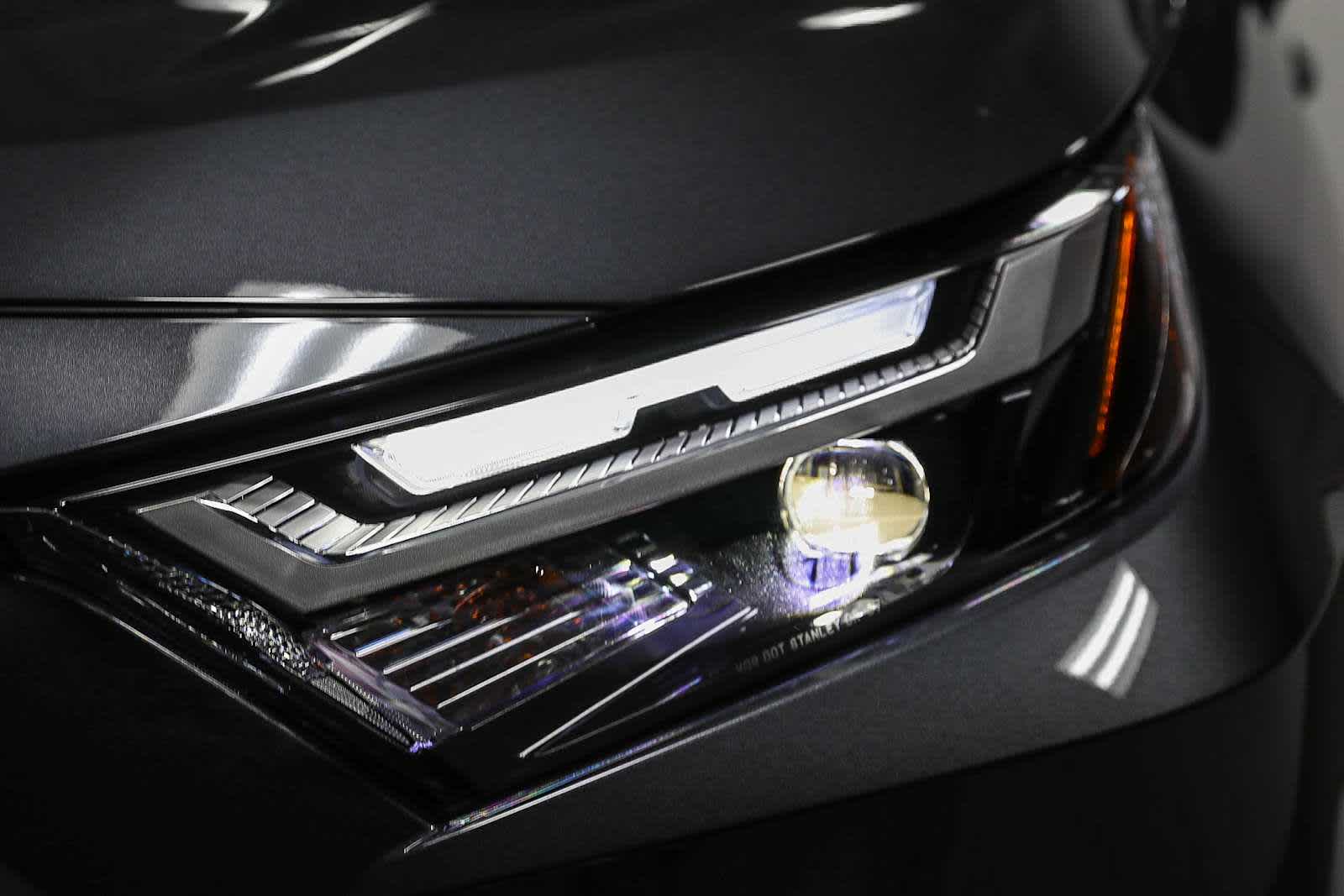 Thumbnail: 2025 Toyota RAV4 - 7