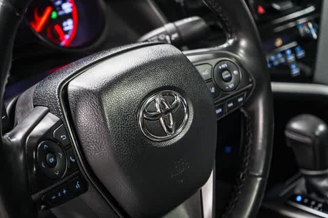2022 Toyota Camry XSE 22